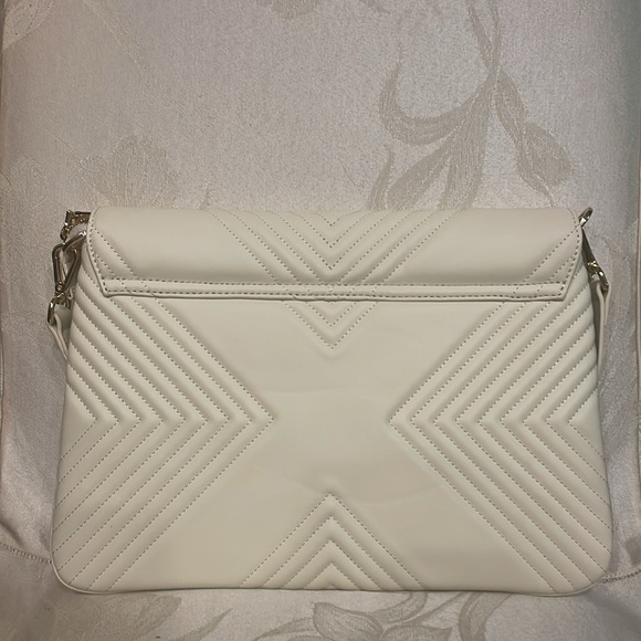 G’Juan Xavier Uptown Mini - Vintage Cream w/ Burgundy Interior - Picture 6 of 6